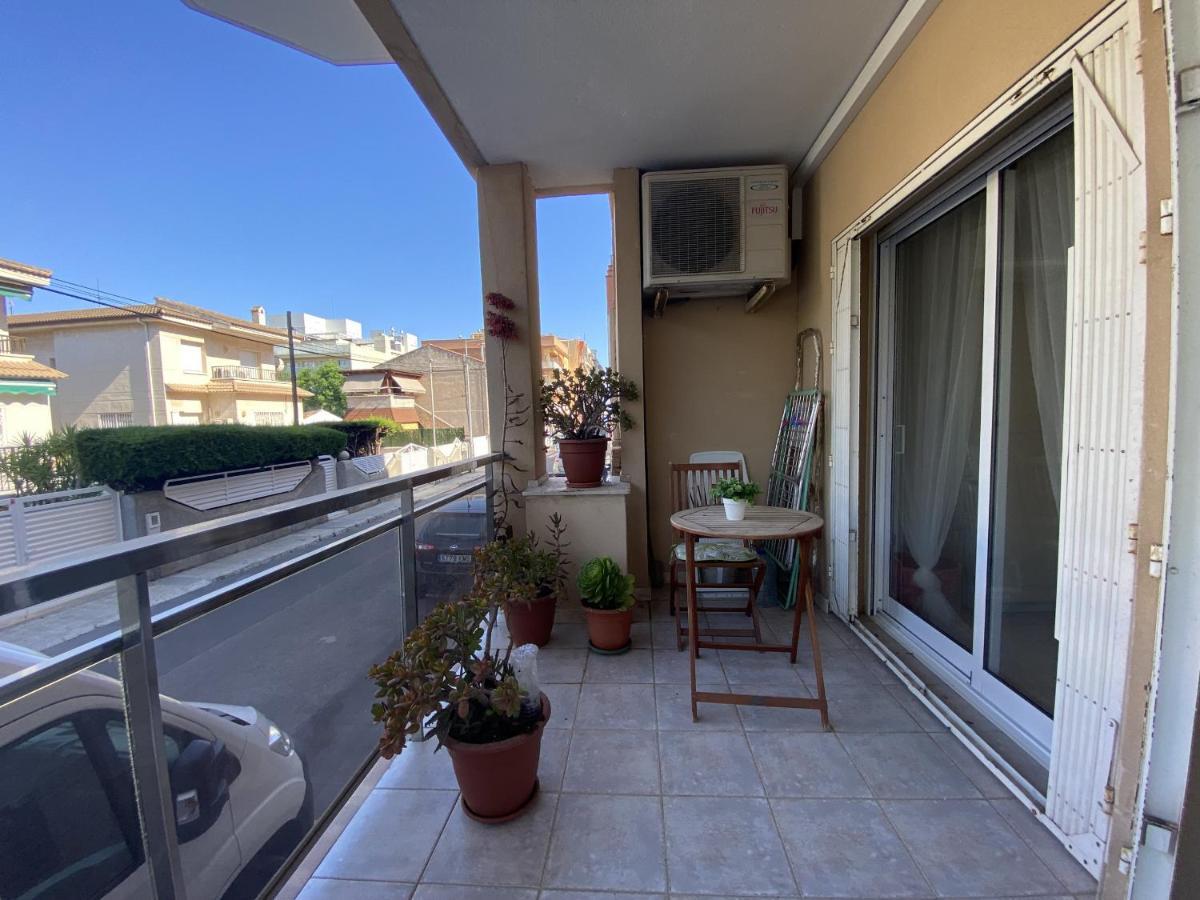 R123 Apartamento En La Planta Baja Con Piscina Cerca De La Playa Калафел Екстериор снимка