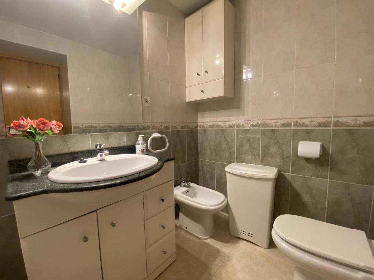 R123 Apartamento En La Planta Baja Con Piscina Cerca De La Playa Калафел Екстериор снимка
