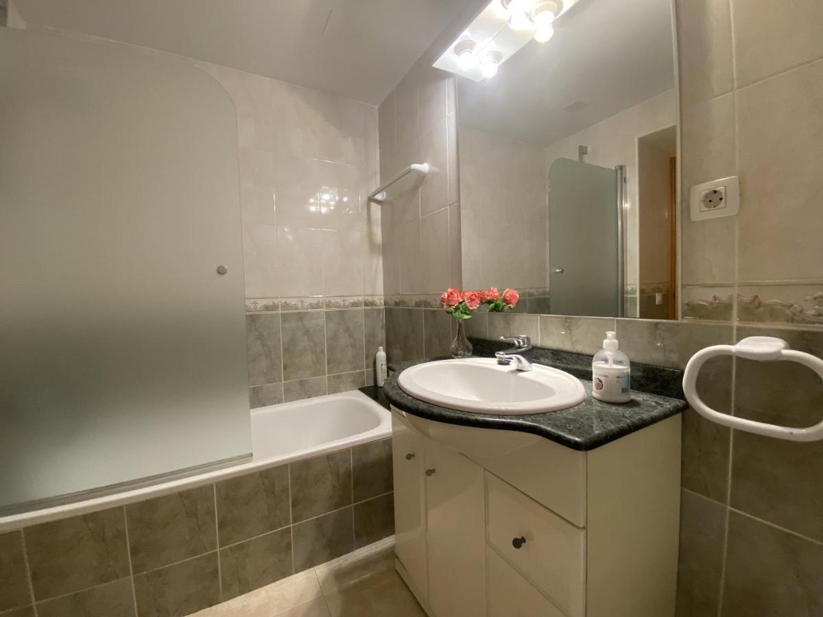 R123 Apartamento En La Planta Baja Con Piscina Cerca De La Playa Калафел Екстериор снимка