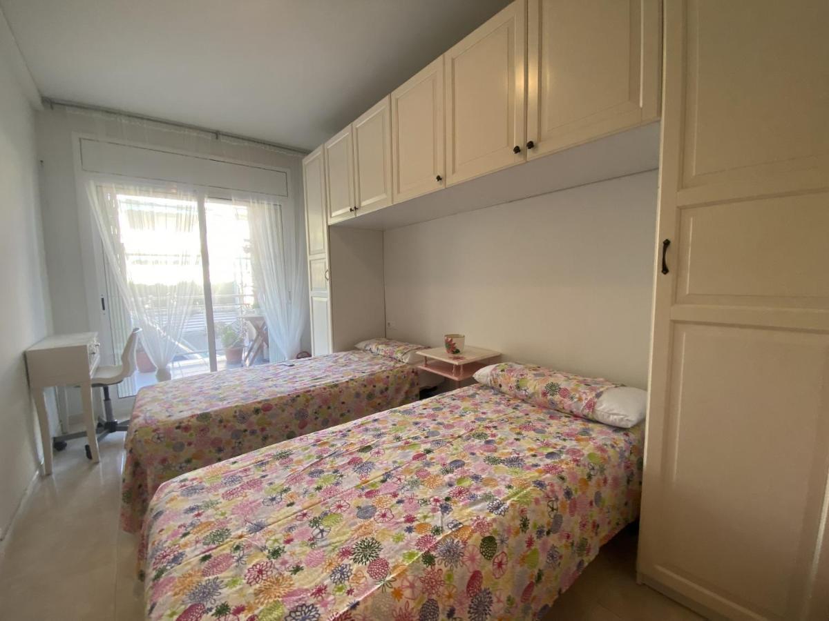 R123 Apartamento En La Planta Baja Con Piscina Cerca De La Playa Калафел Екстериор снимка