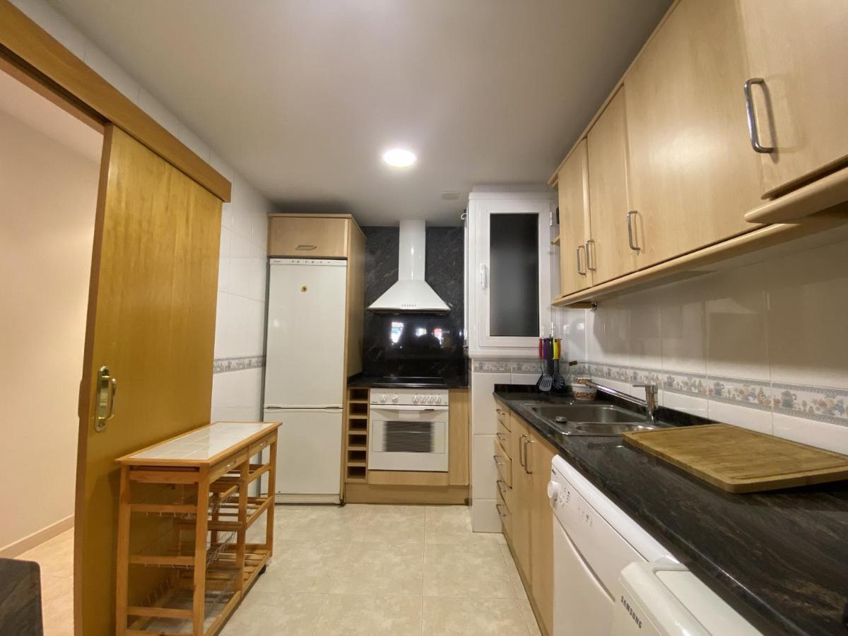 R123 Apartamento En La Planta Baja Con Piscina Cerca De La Playa Калафел Екстериор снимка